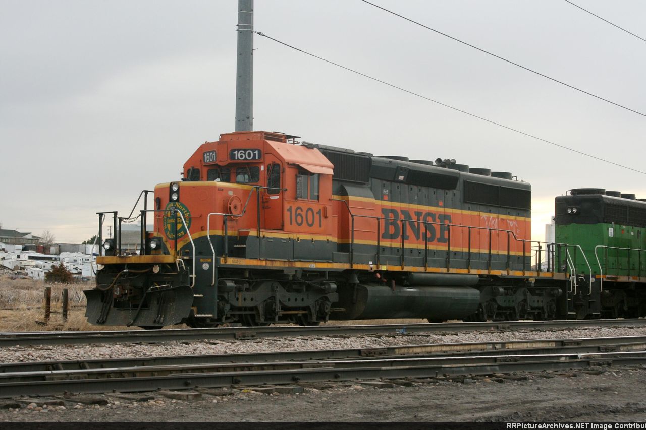 BNSF 1601